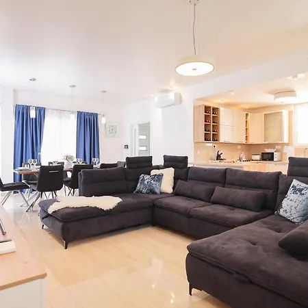 Vinka Casa de Férias *