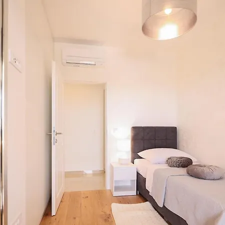 Vinka Holiday home *